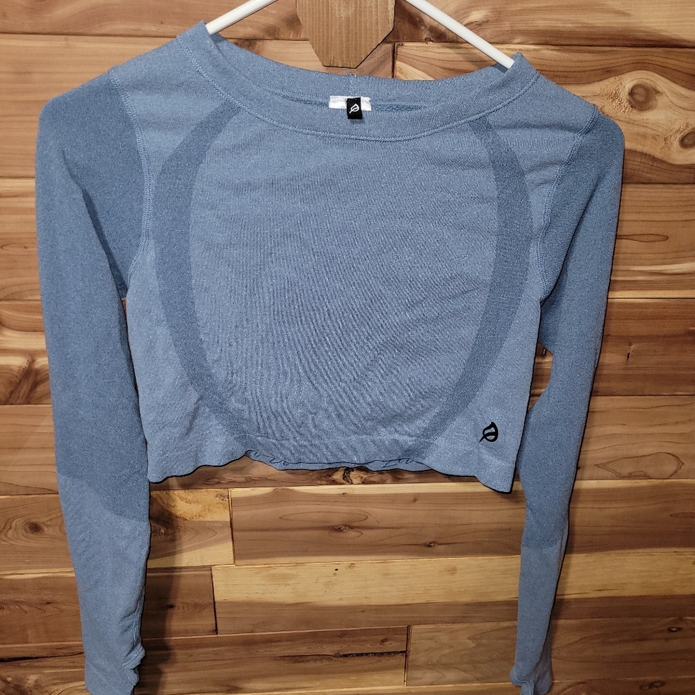 Ptula cropped top